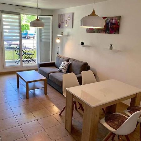 Les Jardins La Charbonniere Apartment Montevrain Exterior photo